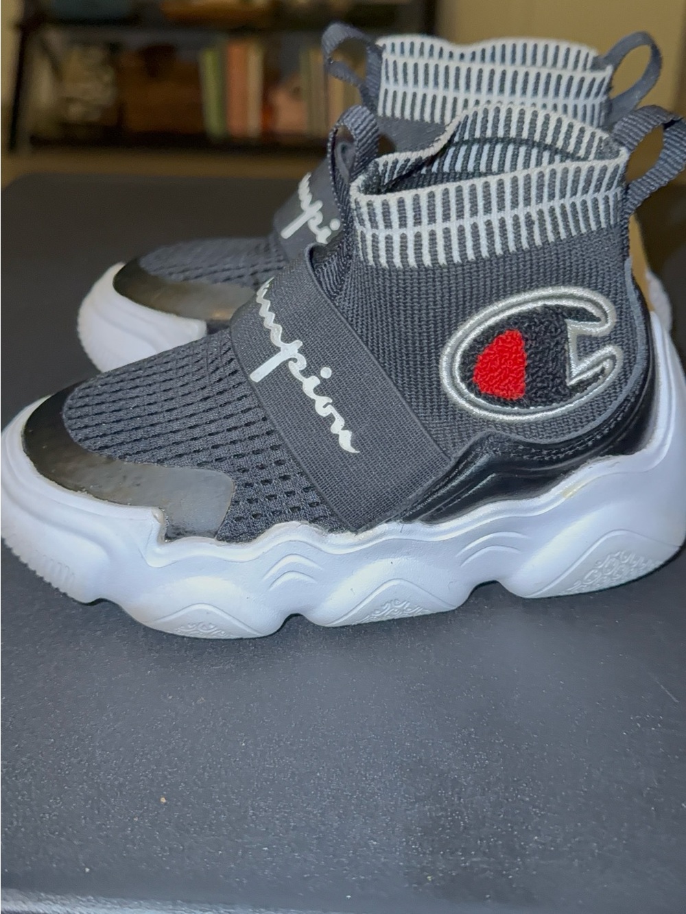 Kid champion shoes